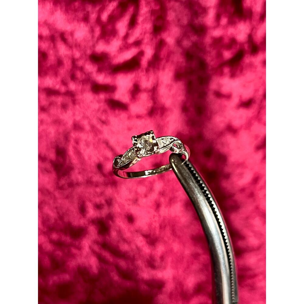 Vintage 18K White Gold Electroplate Cocktail Ring Cubic Zirconia Rhinestones 8